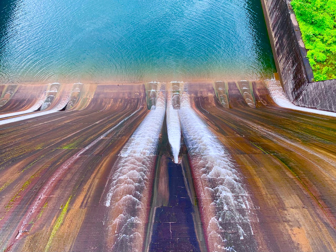 Desafios e oportunidades para as hidrelétricas: o papel estratégico na nova matriz elétrica brasileira